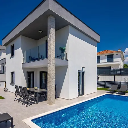 Andreas With Private Pool - Happy Dom wakacyjny *